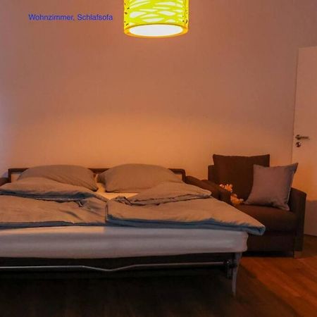 Freundliche Wohnung Mit Parkplatz Und Terrasse Нойбранденбург Экстерьер фото